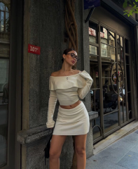 Straplez , Madonna , Carmen Yaka Croplu Mini Etekli ikili Takım Triko - Beyaz