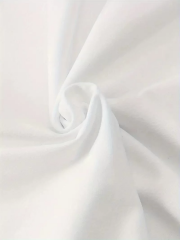 [Günlük T-Shirt] Hafif Kadın Günlük T-Shirt | Bol Kesim, Kısa Kollu, Yuvarlak Yaka, Eğlenceli Karikatür Ayı ve ''Umrumda Değil'' Baskı - Günlük Stil, İlkbahar/Yaz- Beyaz