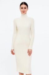 Kadın Boğazlı Triko Elbise – Uzun Fitilli Esnek Dokuma, Tam Kalıp, Kışlık & Baharlık Şık Rahat Stil, 130 cm Midi Boy Elbise - Beyaz