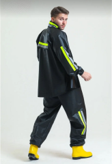 Premium Motorcu Kurye Yağmurluk Takım Su Geçirmez PVC Kumaş Reflektörlü TÜBİTAK Onaylı - Siyah