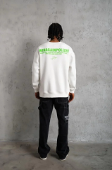Erkek Oversize Sweatshirt – Beyaz Renk | Ön ve Sırt Baskılı, Üç İplik İçi Pamuklu Kumaş, Rahat Kalıp, Ribanalı Kışlık Sweat | Winagain Polizei Serisi - Beyaz