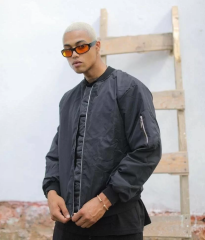 Unisex Siyah Bomber Mont – Su İtici Kumaş, Kapitone Astarlı, Fermuarlı ve Günlük Kullanıma Uygun Ceket- Siyah